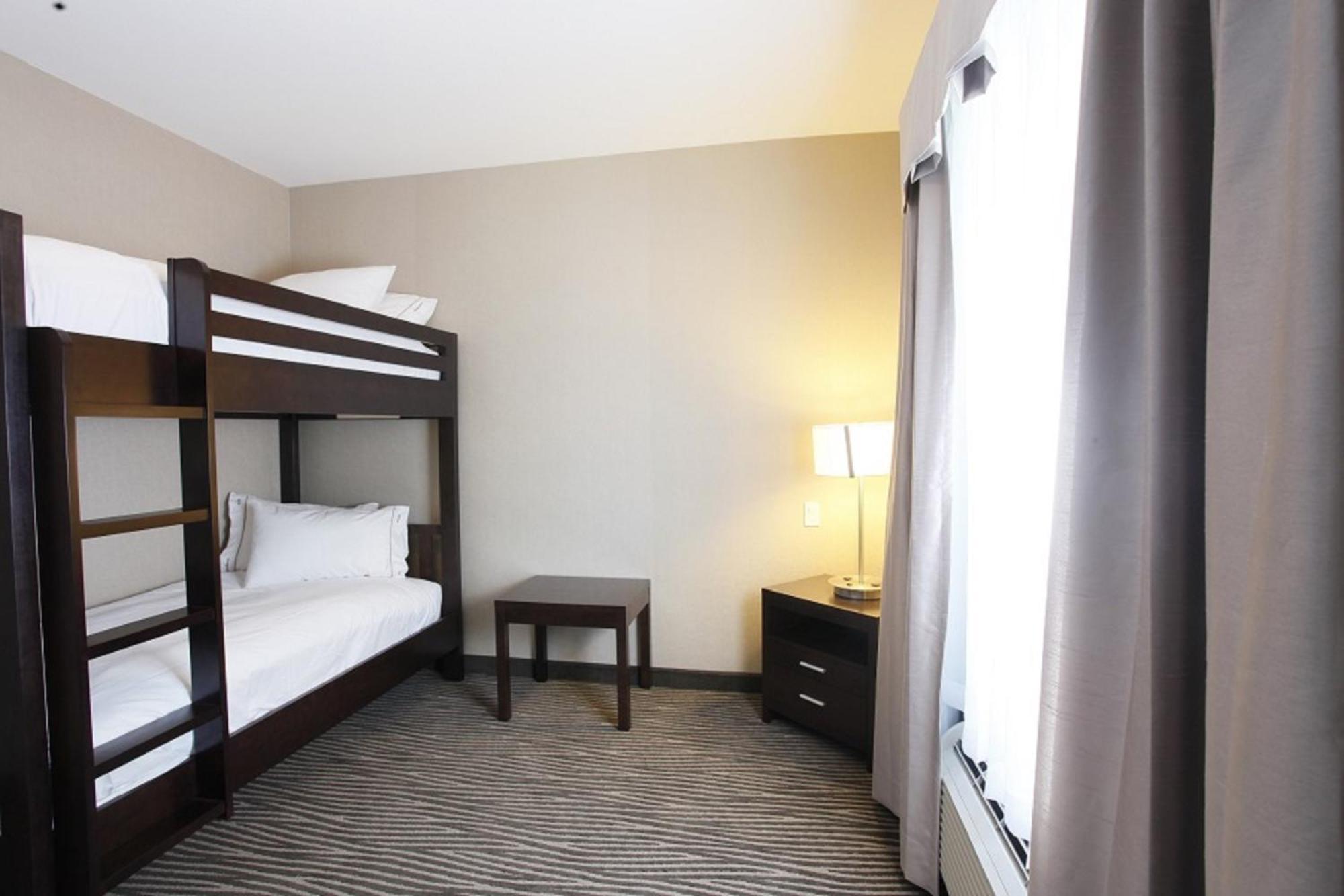 Holiday Inn Express Fort St John By Ihg Fort St. John Exteriér fotografie