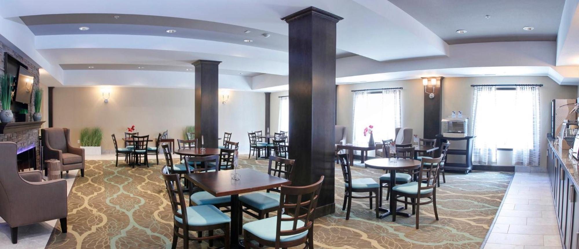 Holiday Inn Express Fort St John By Ihg Fort St. John Exteriér fotografie