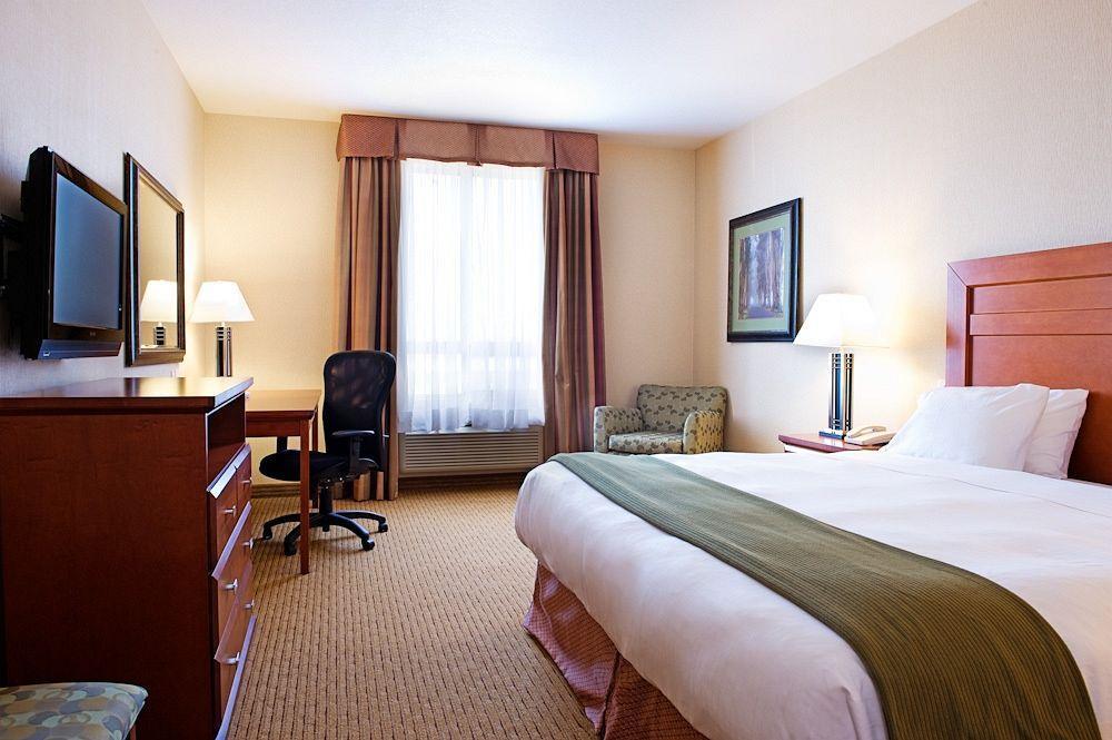 Holiday Inn Express Fort St John By Ihg Fort St. John Exteriér fotografie