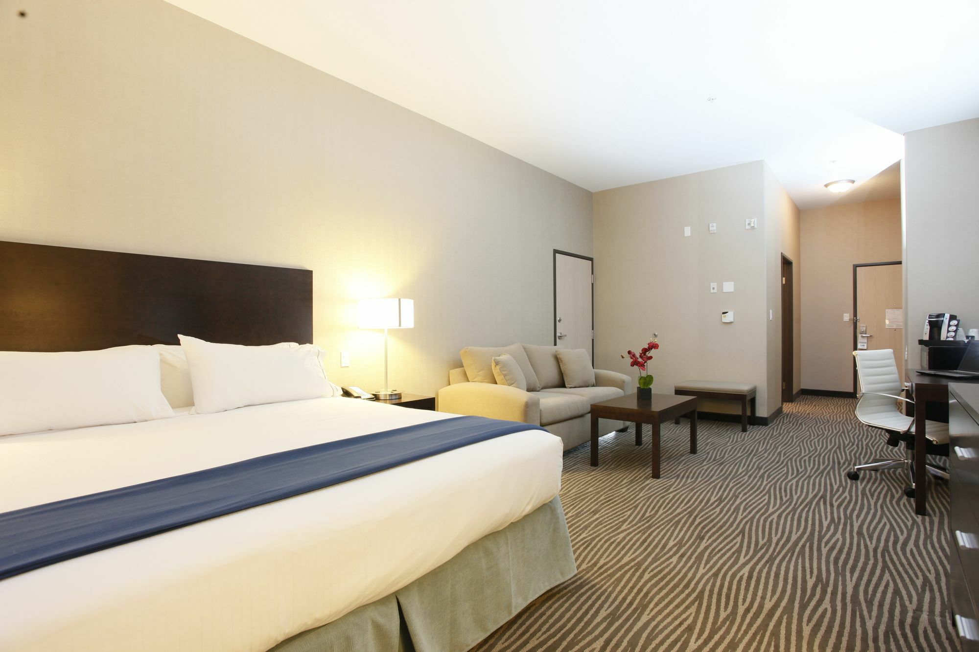 Holiday Inn Express Fort St John By Ihg Fort St. John Exteriér fotografie
