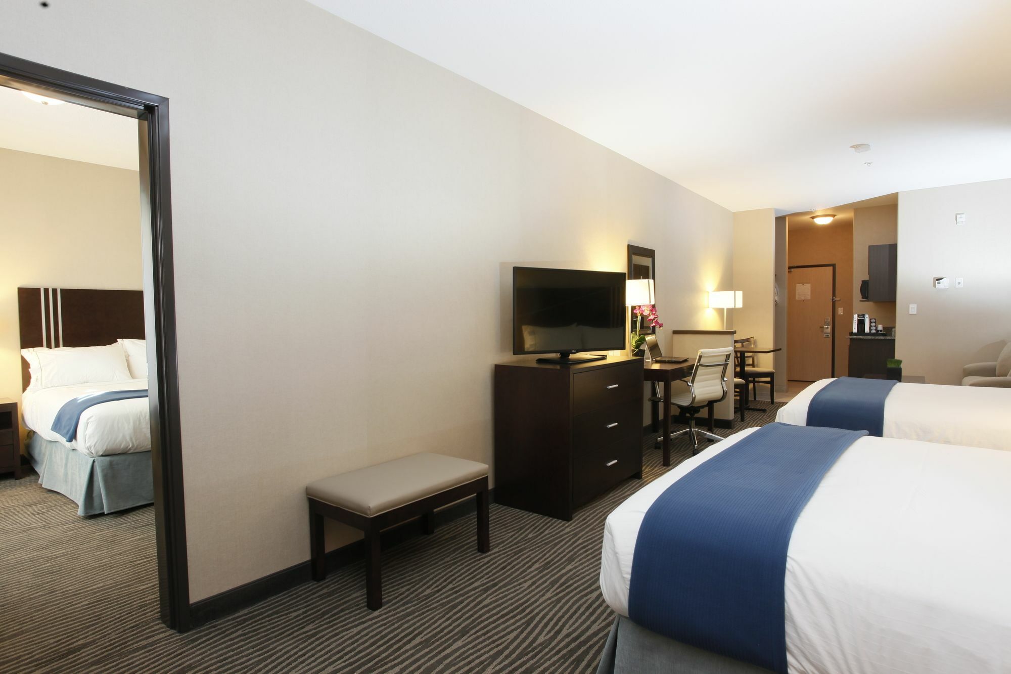 Holiday Inn Express Fort St John By Ihg Fort St. John Exteriér fotografie